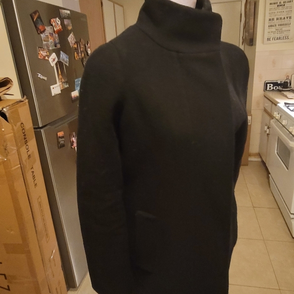 New JCREW $298 Size 0 Button-Neck City Coat in Black. - Picture 3 of 9